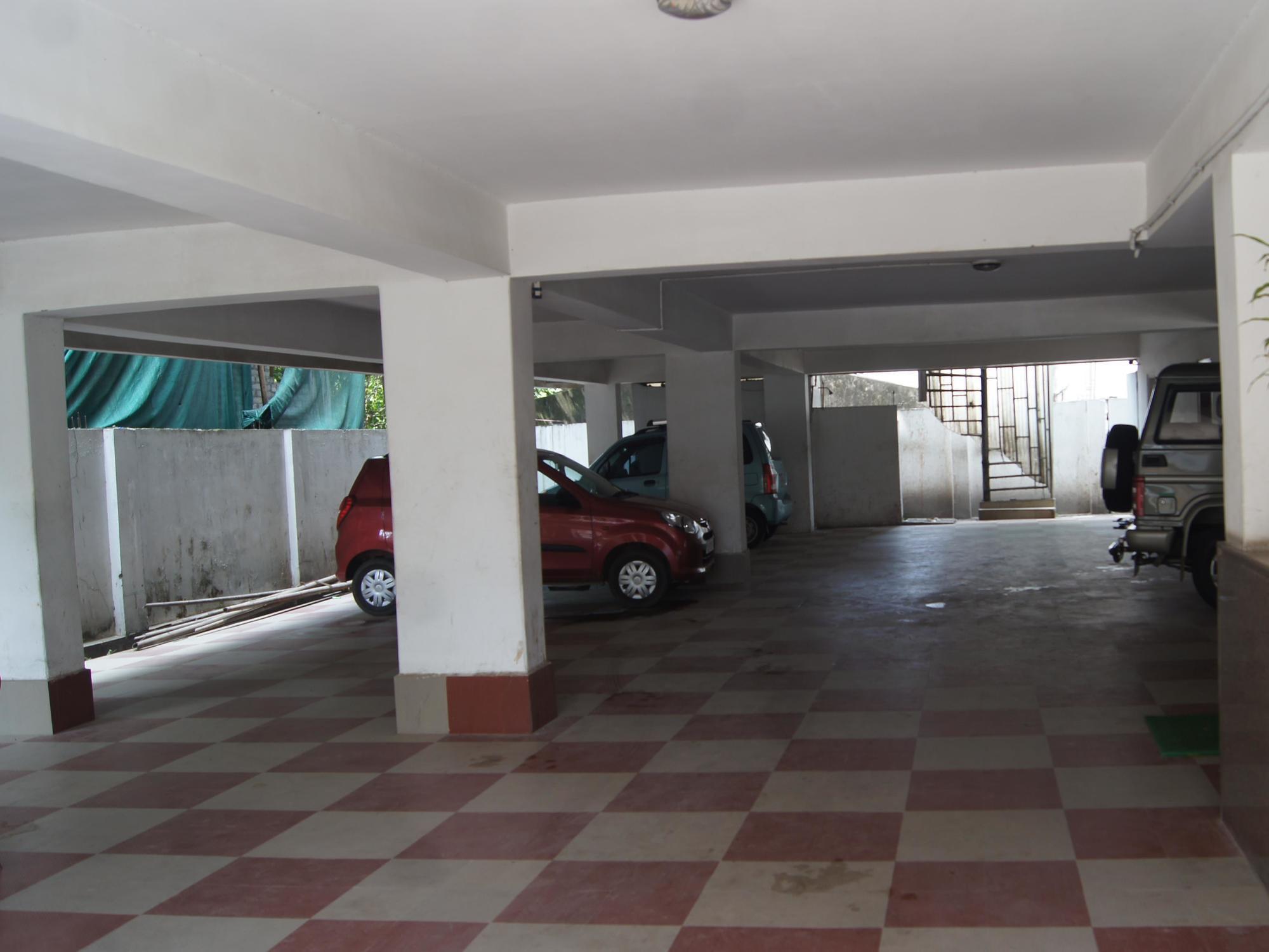 Hotel Siroy Classic Guwahati Bagian luar foto
